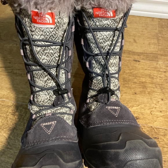 The North Face Heat Seeker winter boots - Picture 2 of 8